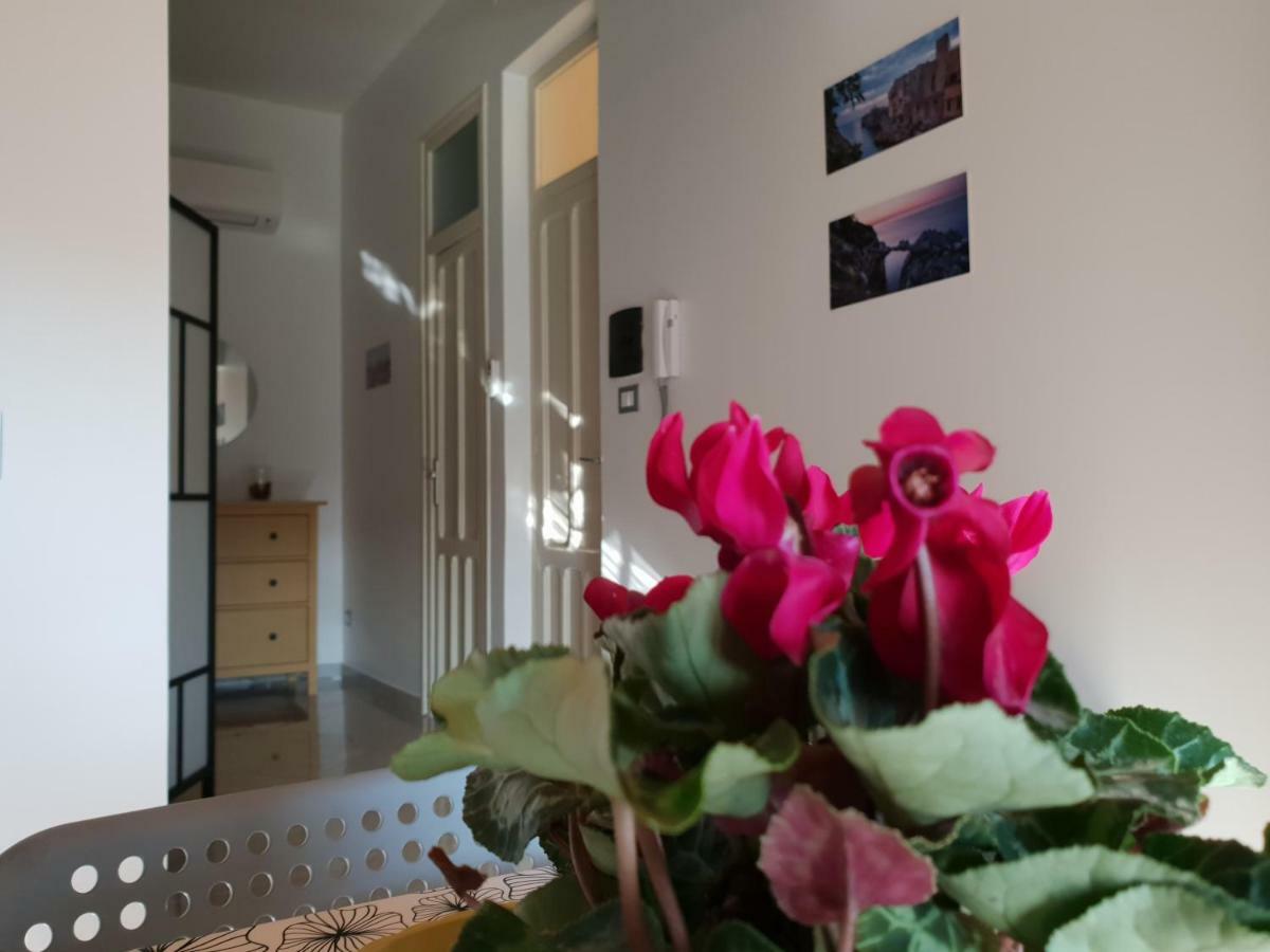 バゲリーアRifinito Bilocale In Centro, Casa Verdi, 2° Pianoアパートメント エクステリア 写真